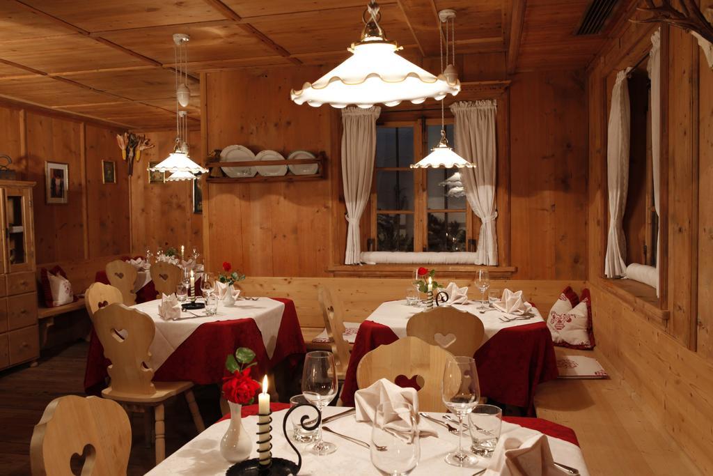 Hotel Hubertusstube Лайон Экстерьер фото
